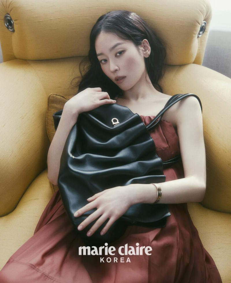 Fragments Of A Dreamy Short Story Drawn By Seo Hyun-Jin And Ferragamo, April 2025