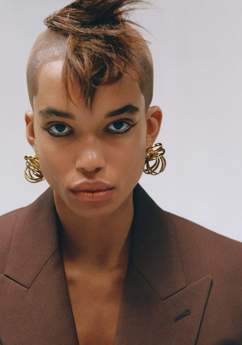 Lara Menezes featured in Beauty may not always console, March 2025
