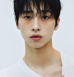 The Dream Of Jun Min-Chul, A Ballerina Who\'s Been Chosen By The Mariinsky Ballet