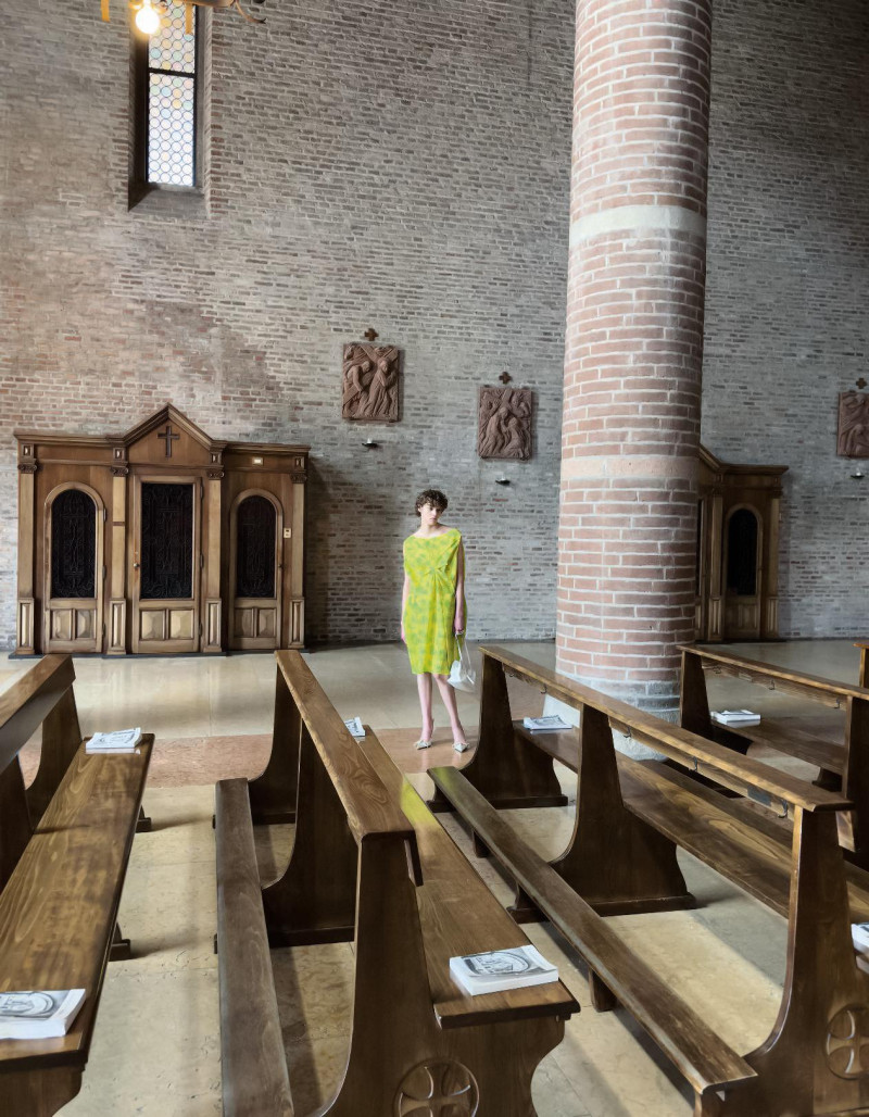 Mariacarla Boscono featured in Il Cammino Della Speranza, June 2025