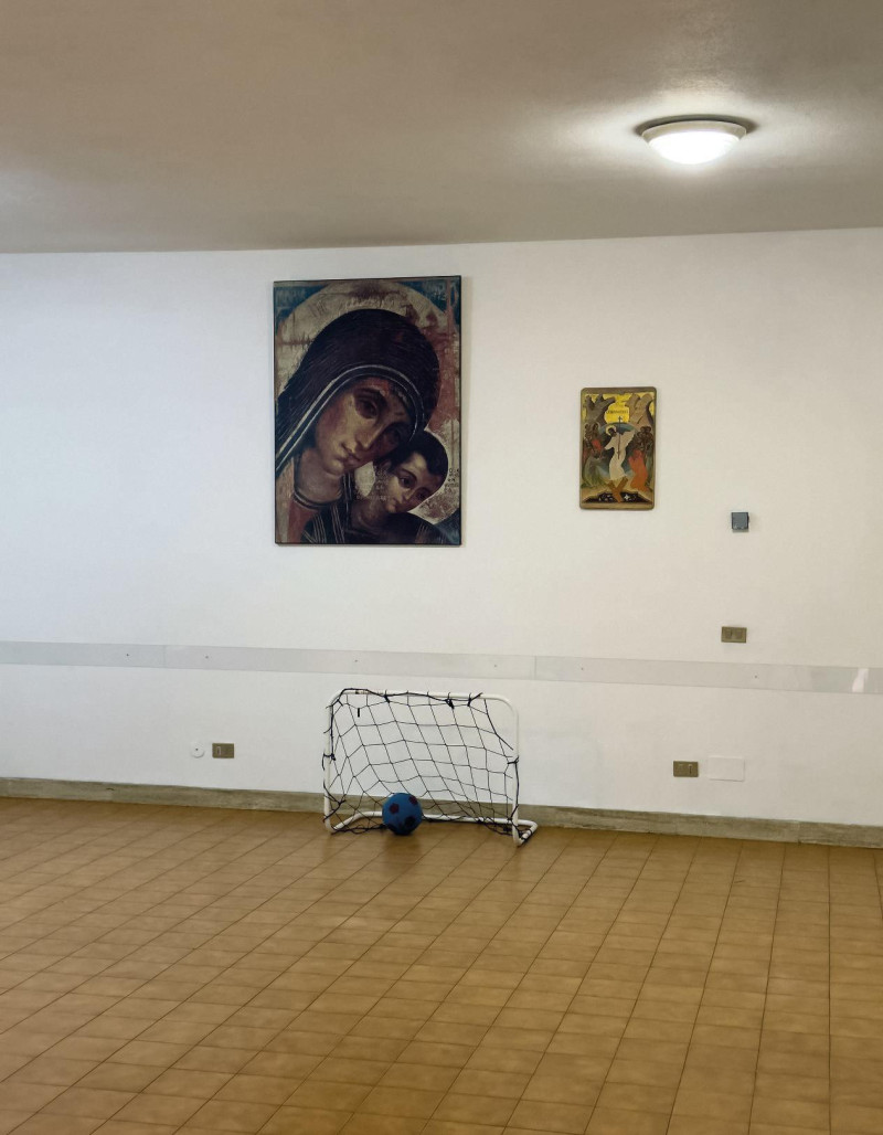 Mariacarla Boscono featured in Il Cammino Della Speranza, June 2025