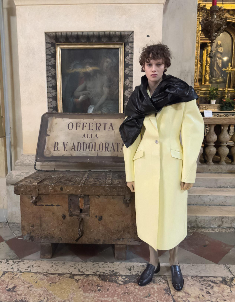 Mariacarla Boscono featured in Il Cammino Della Speranza, June 2025