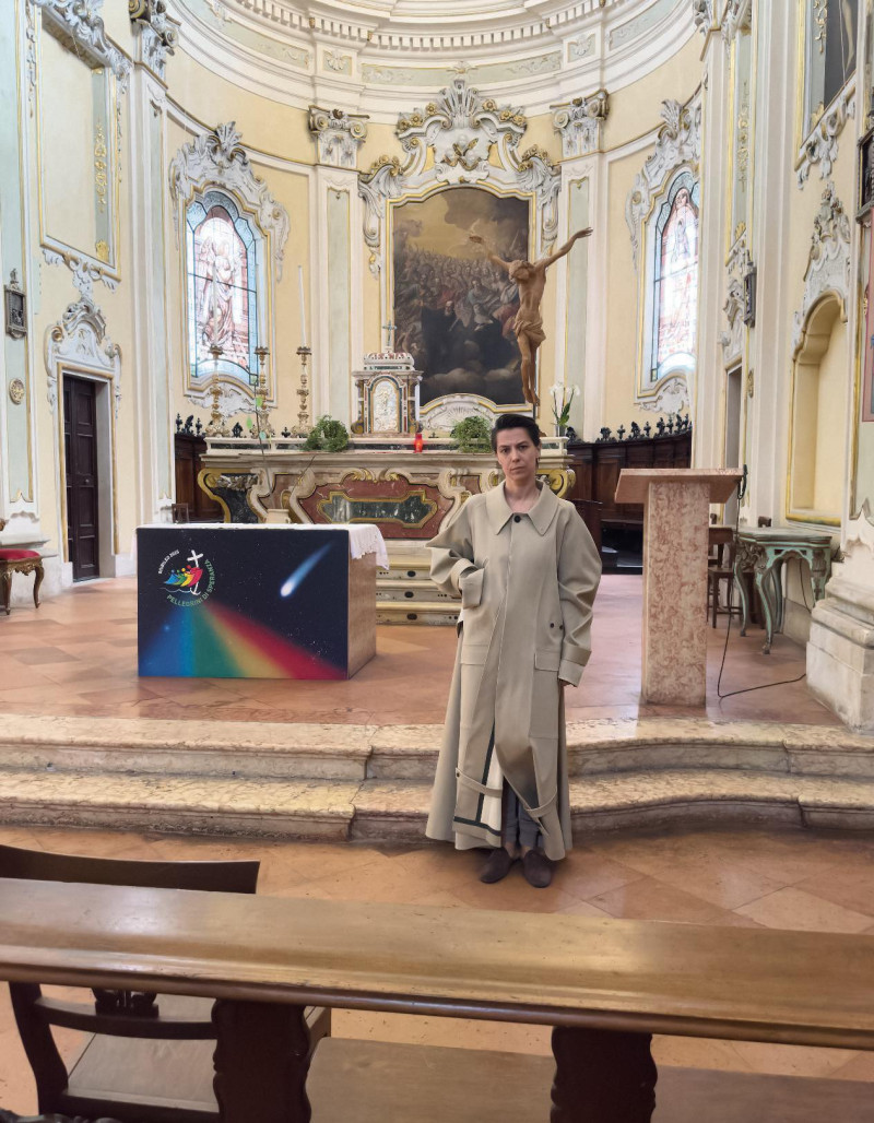 Mariacarla Boscono featured in Il Cammino Della Speranza, June 2025