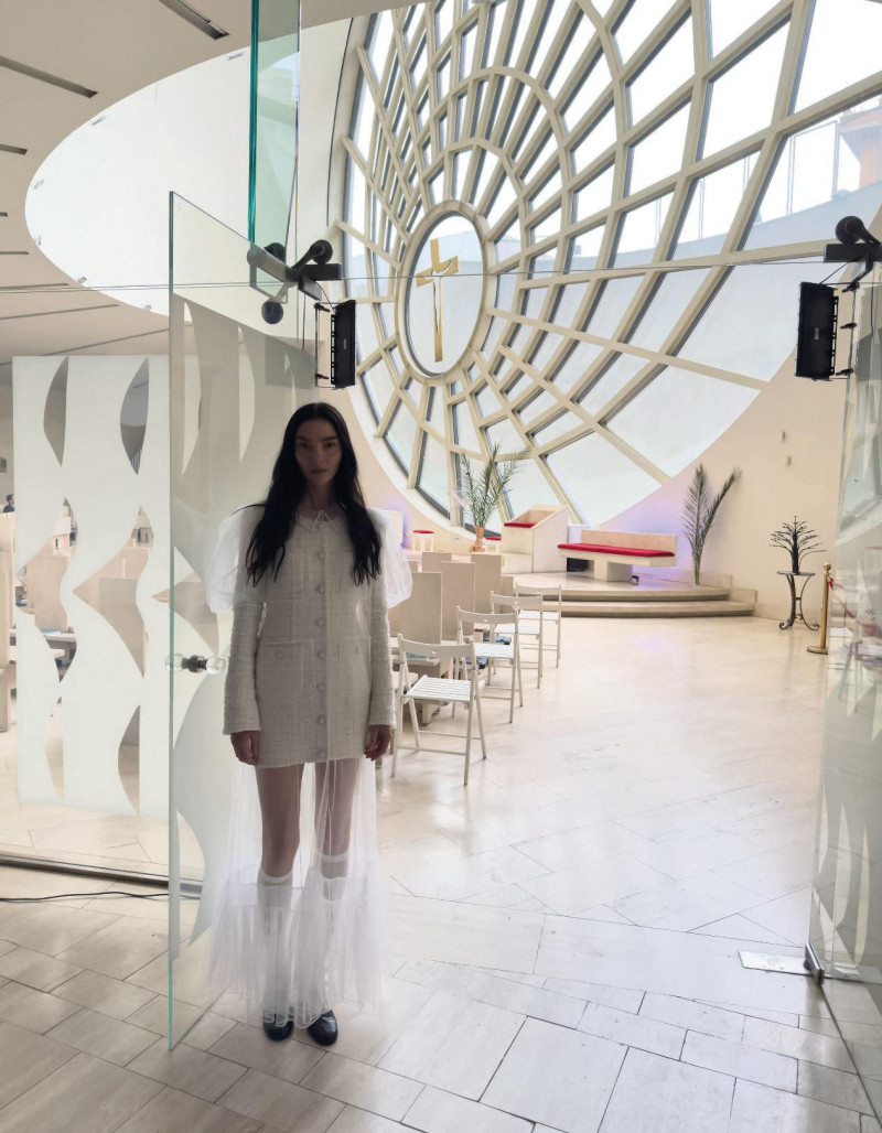Mariacarla Boscono featured in Il Cammino Della Speranza, June 2025