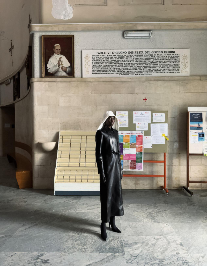 Mariacarla Boscono featured in Il Cammino Della Speranza, June 2025