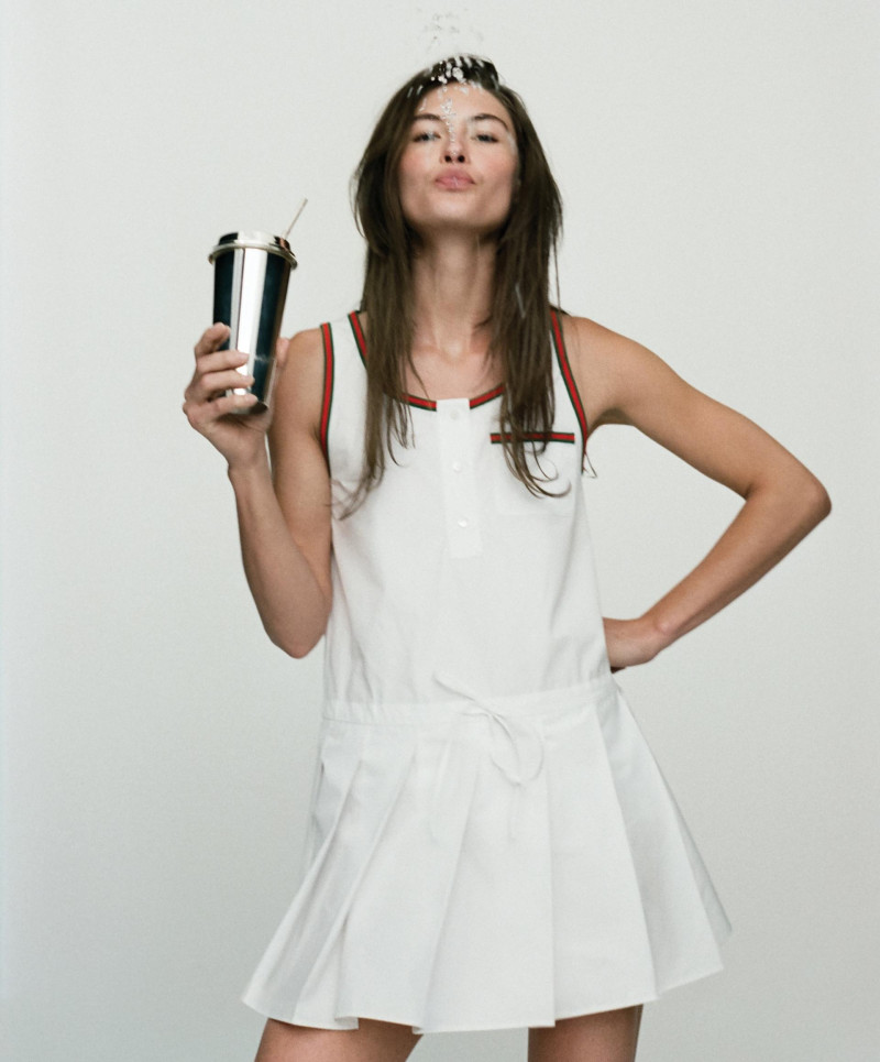 Grace Elizabeth featured in Hello, Summer!, June 2025