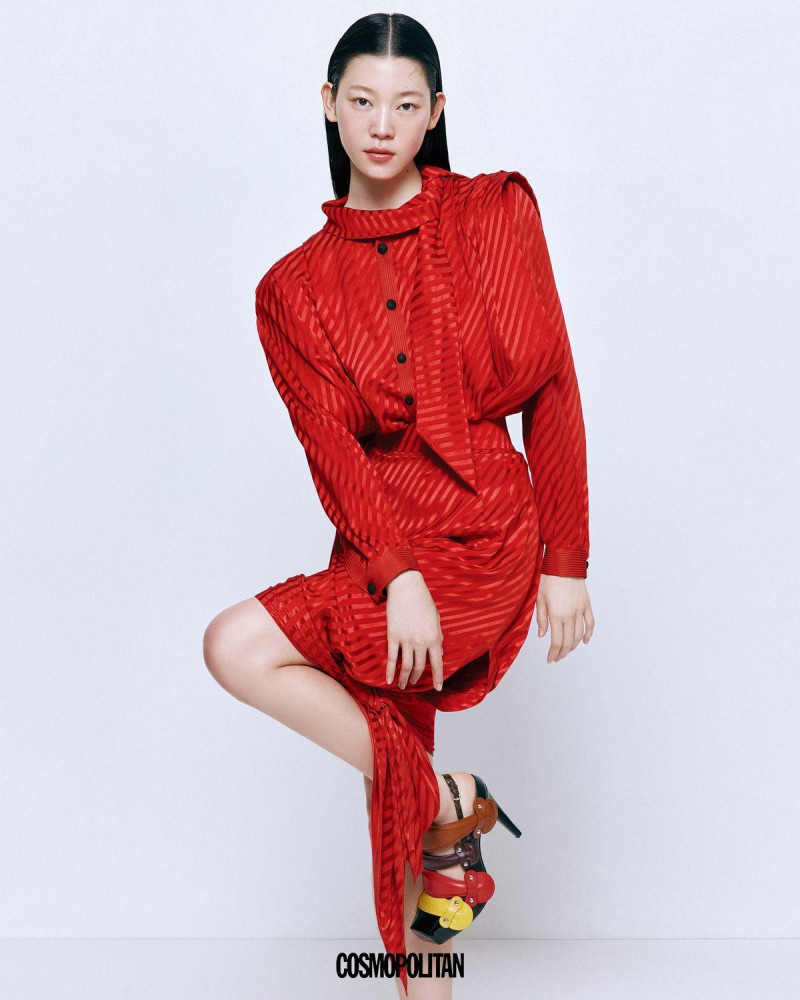 2025 Spring / Summer trends and styling tips, with color tomato red!, May 2025