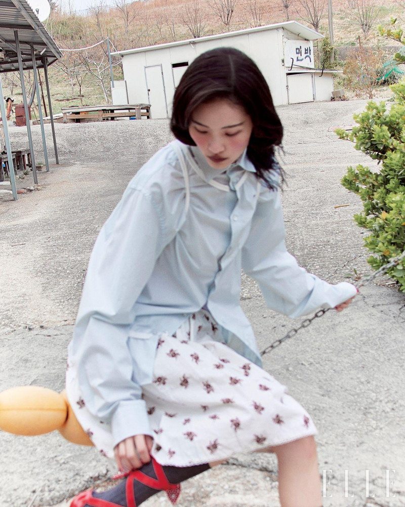 Song Ah Woo featured in Retro Fashion, June 2025