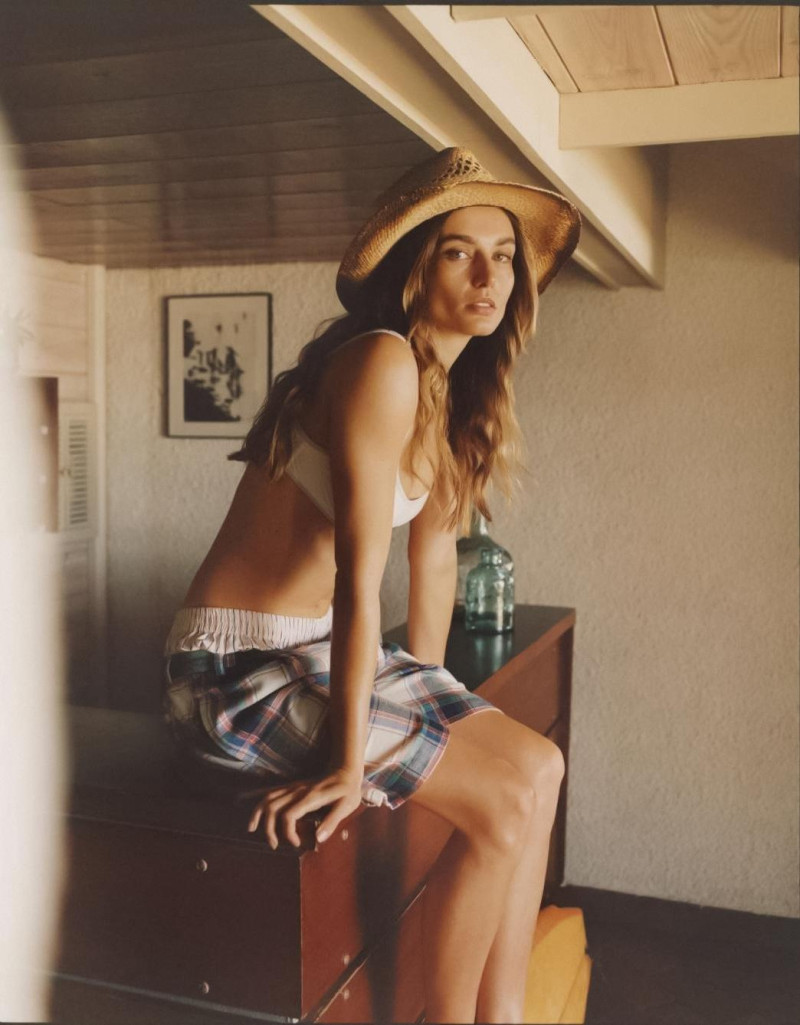 Andreea Diaconu featured in À Toute Allure, June 2025