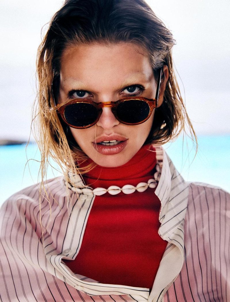 Daphne Groeneveld featured in So Soleil, May 2025