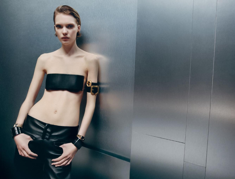 Penelope Ternes featured in Or Du Temps, April 2025