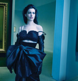 Anne Hathaway