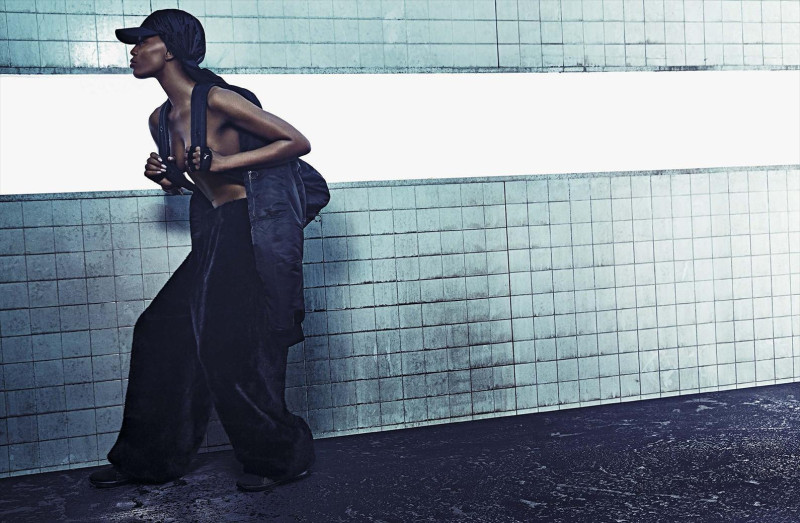 Naomi Campbell featured in Naomi, The Perfect Look, August 2016