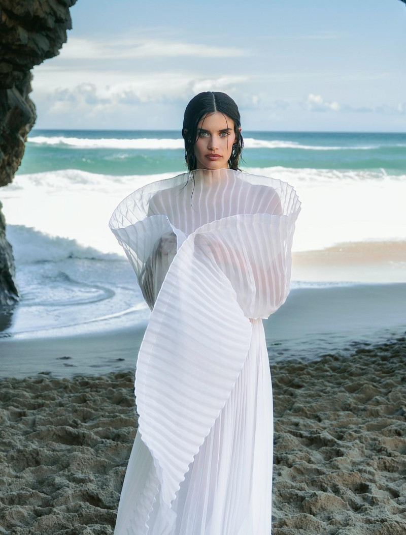 Sara Sampaio featured in Sara Sampaio, June 2025