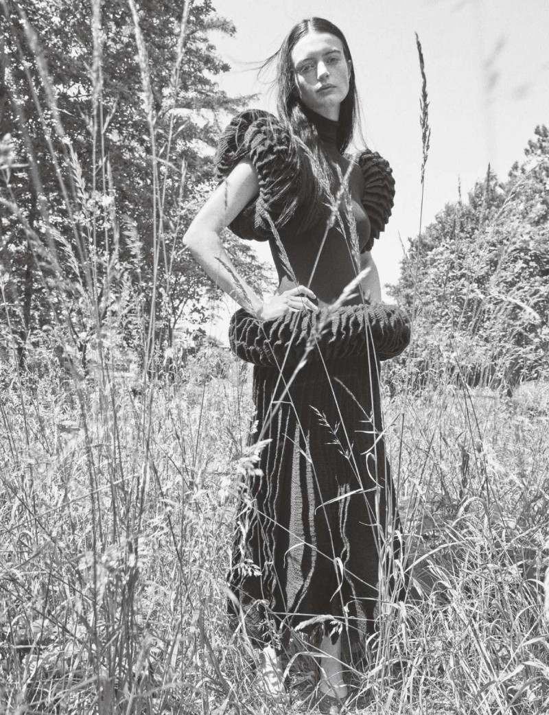 Clara Fossar featured in Etoiles du Nord, August 2025