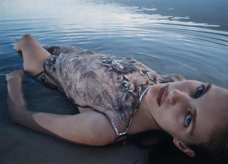 Rosalieke Fuchs featured in Desert Rose, July 2025