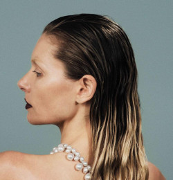 Change Of Hart: Jess Hart Is Returning To Her Roots