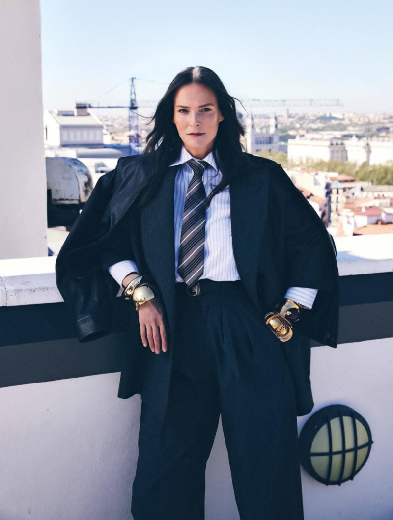 Carmen Kass featured in Volver, July 2025