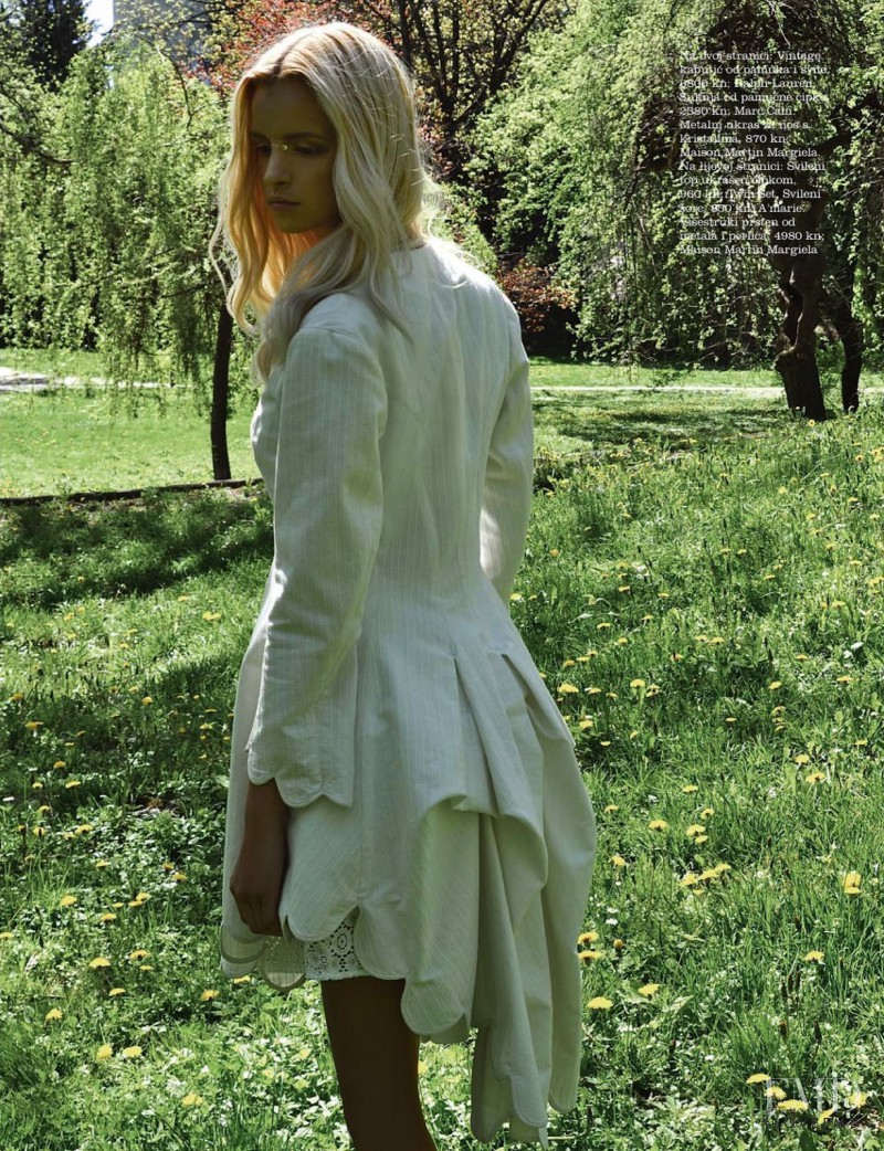 Ana Laura Kapetanovic featured in Ultra Light, June 2013