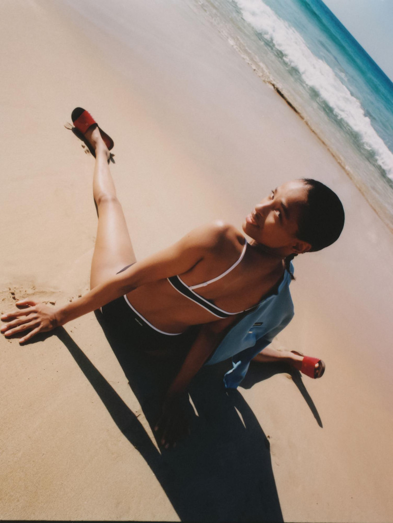 Ana Flavia featured in Indossare L\'estate, June 2025