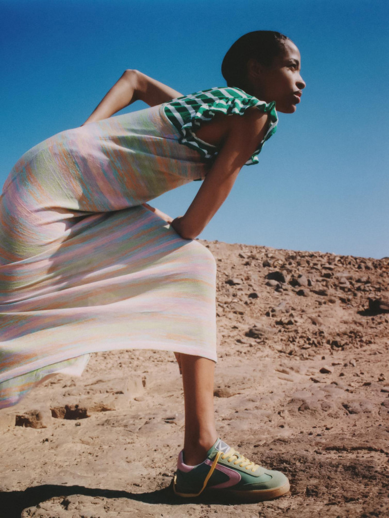 Ana Flavia featured in Indossare L\'estate, June 2025