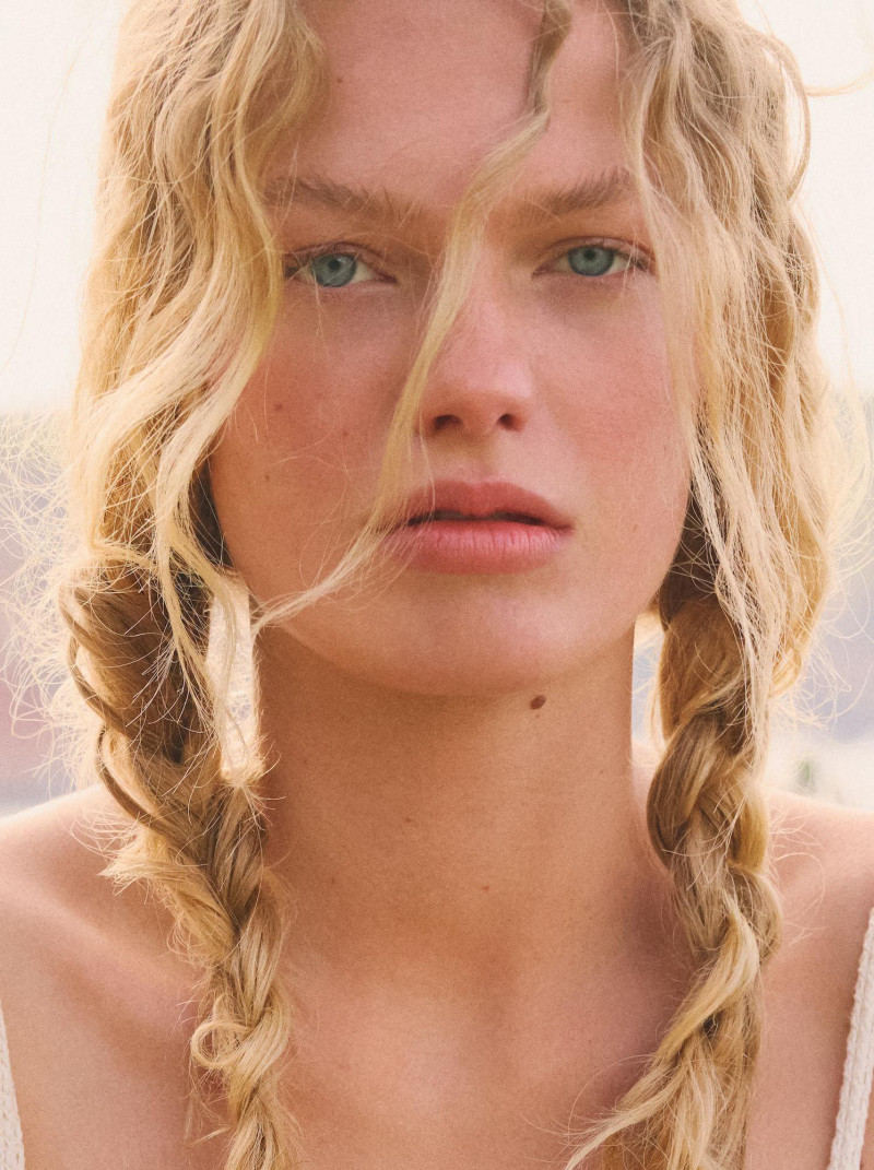 Marina Nechyporuk featured in Nuovo Romantico, June 2025
