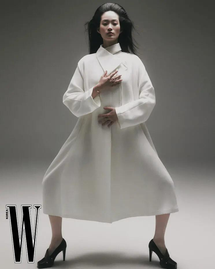 Hyun Ji Shin featured in Color Blossom, July 2025