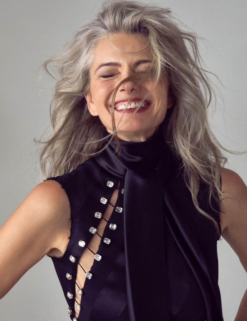 Paulina Porizkova featured in Vieillir Est Un Privilege, June 2025