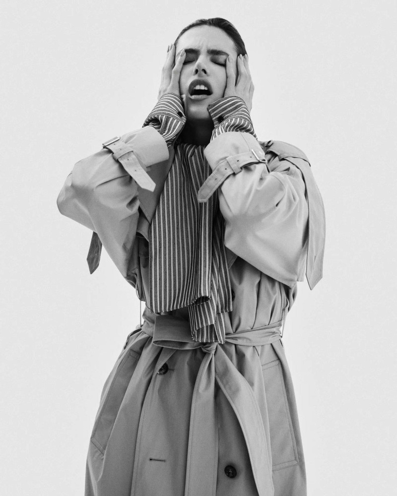 Alessandra Ambrosio featured in Alessandra Ambrosio, June 2025