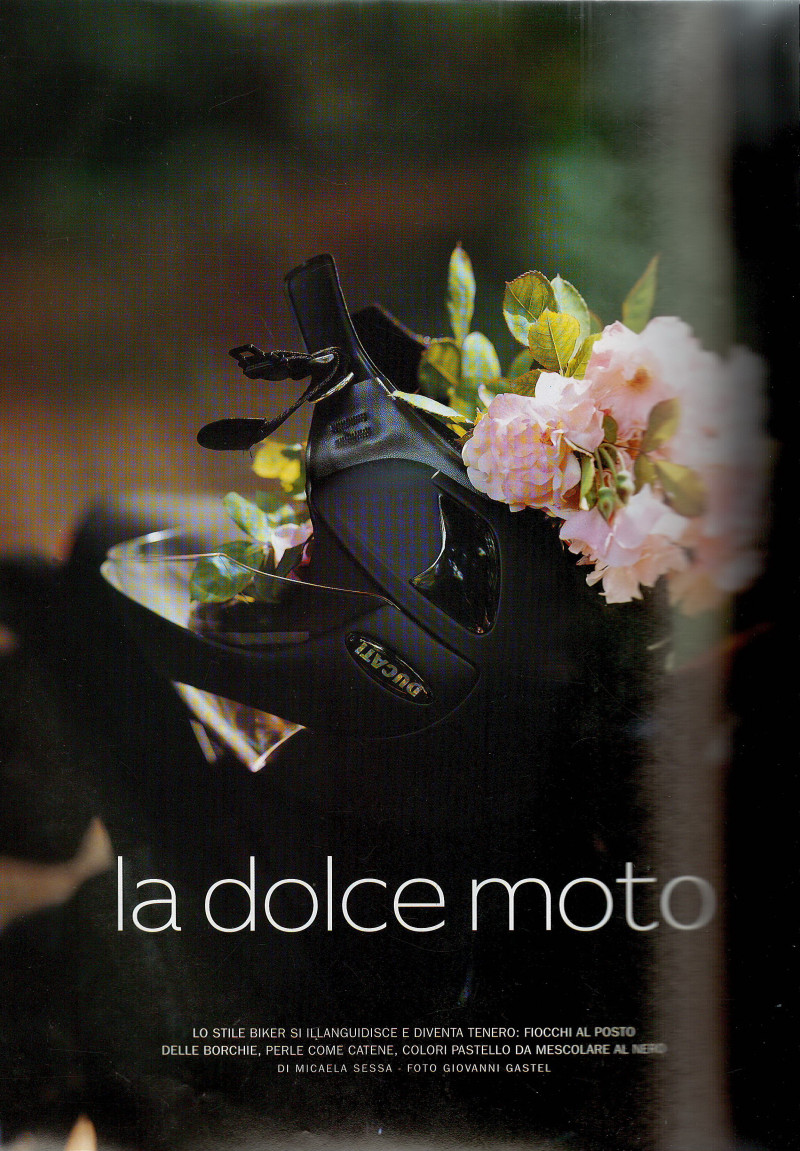 Jana Drews featured in La dolce moto, October 2003