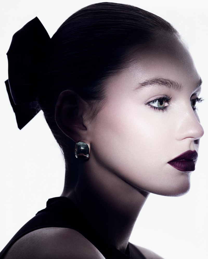 Daria Mikolajczak featured in Moonglow, January 2024