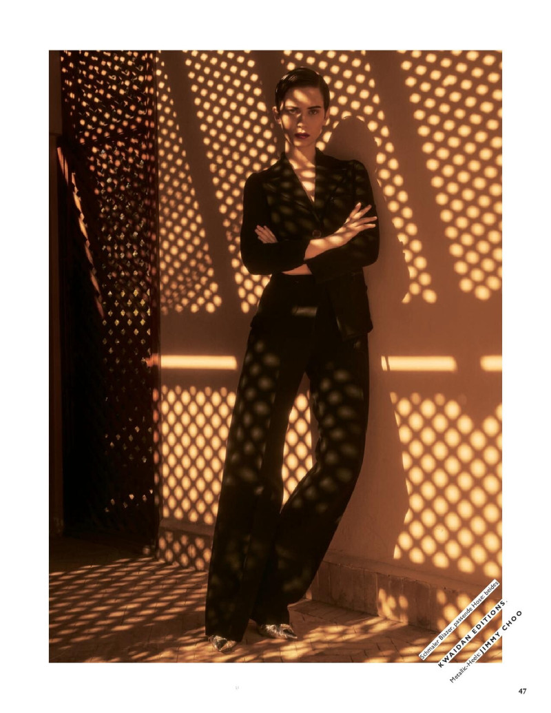 Cleo Cwiek featured in Wir Stylen Uns Miami Nice!, April 2019