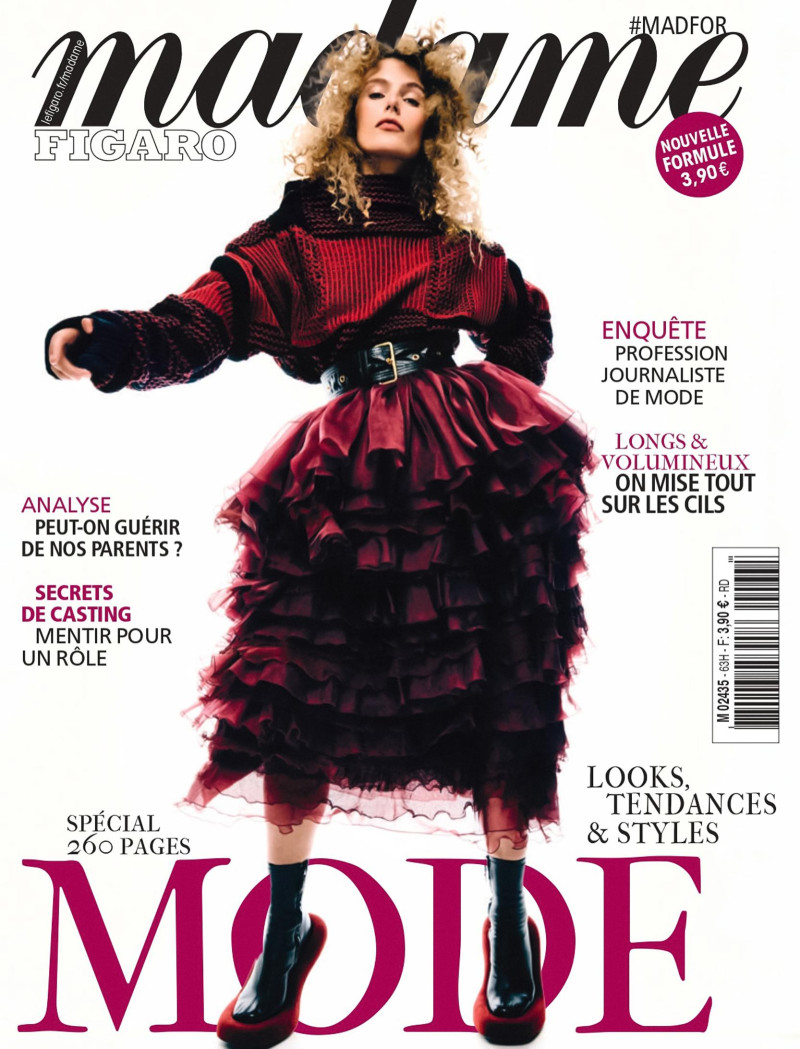 Madison Headrick featured in Lenergie Du Style, August 2025