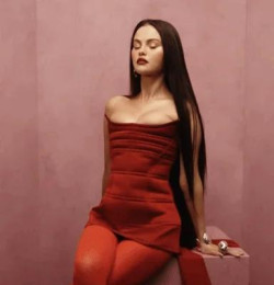 Selena Gomez Is In Rare Form