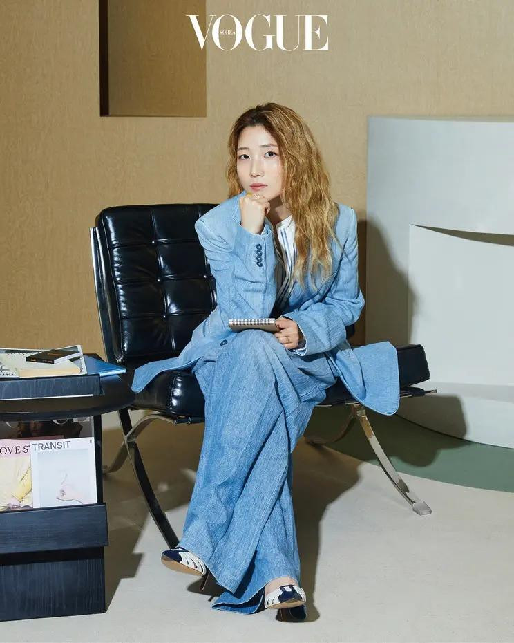I Work At Vogue, August 2025