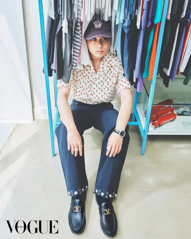 I Work At Vogue, August 2025