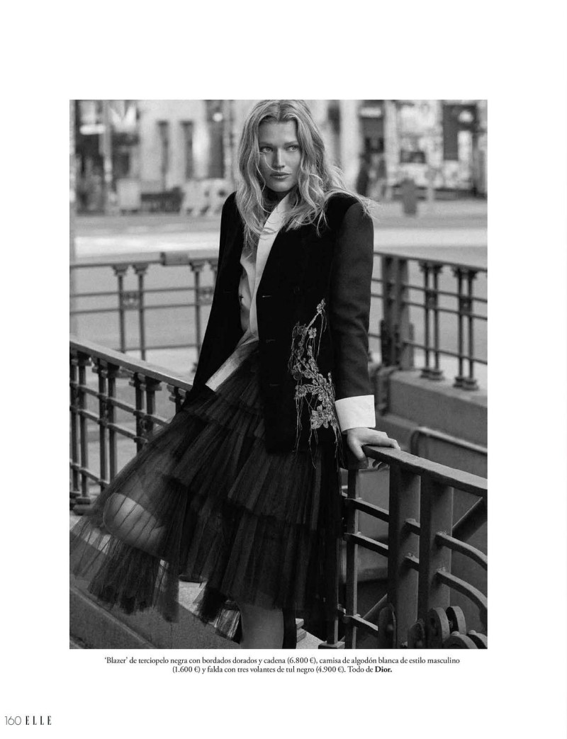 Toni Garrn featured in Toni Garrn, August 2025
