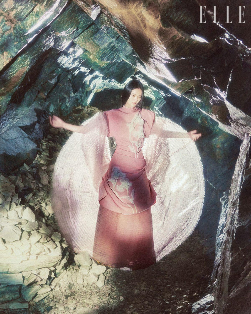 Where To Go In A Summer Dress? Cave Styling That\'s Cooler Than The Wilderness, August 2025