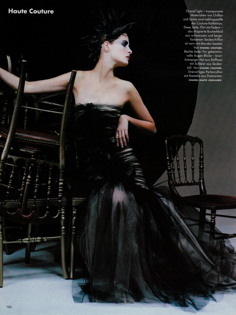 Kylie Bax featured in Nichts Als Luxus, May 1997