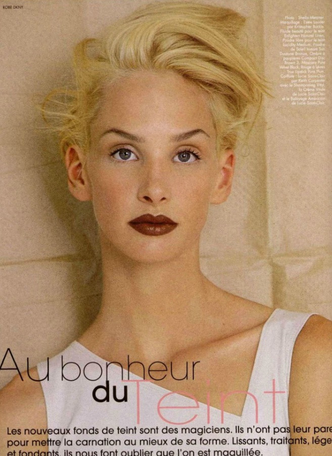 Debbie Deitering featured in au bonheur di teint, April 1997