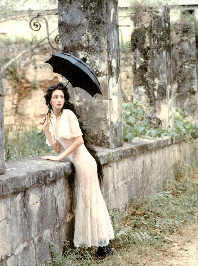 Debbie Deitering featured in Abiti Lunghi e Delicatissimi..., May 1994