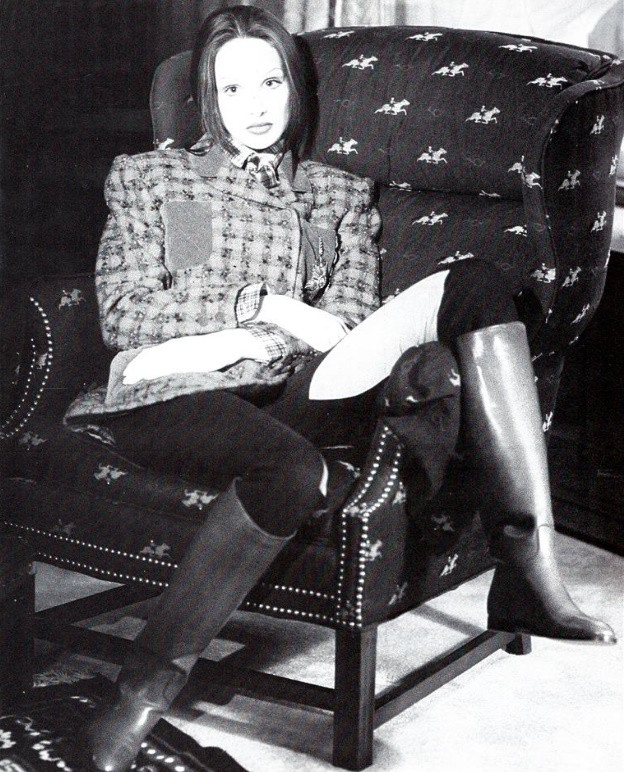 Debbie Deitering featured in anglo mania, August 1993