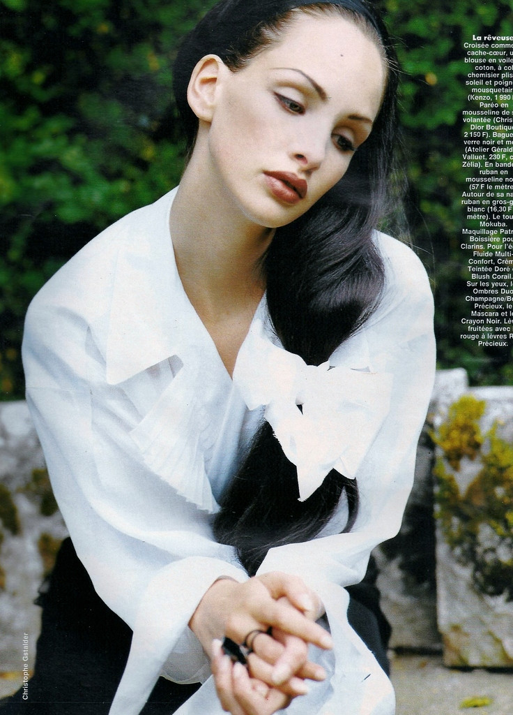 Debbie Deitering featured in Le romantisme fait mouche, July 1994