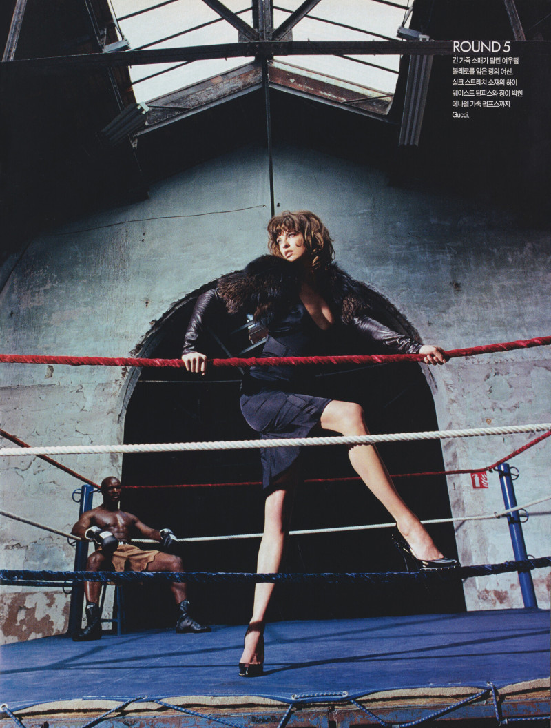 Linda Evangelista featured in Boxing with Diva, January 2004