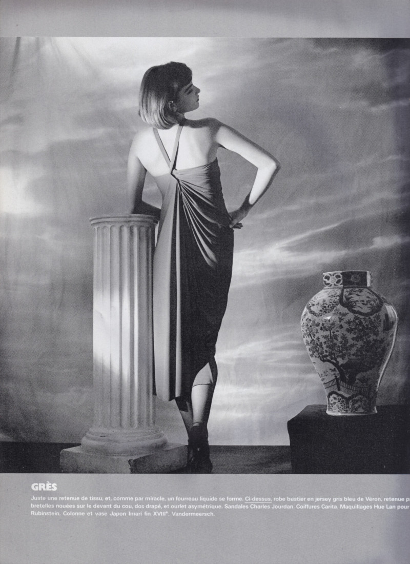 Linda Evangelista featured in Un soir court et fourreau, September 1985
