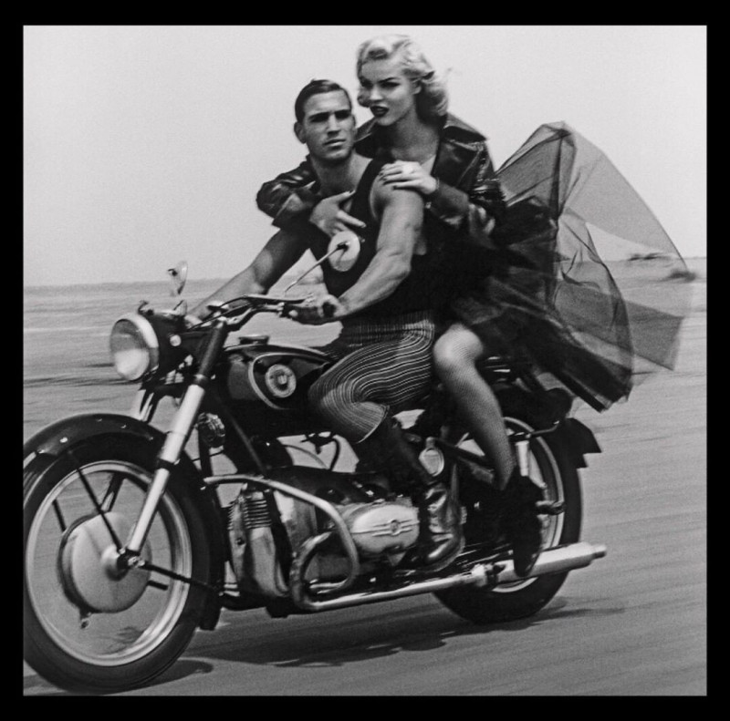 Eva Herzigova featured in Les Noctambules, September 1992