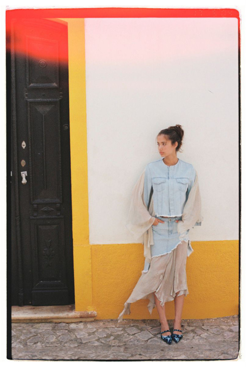 Carolina Azevedo featured in Carolina Azevedo, June 2024