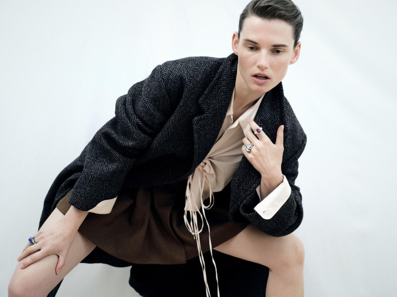 Giedre Dukauskaite featured in Perfecto Equilibrio, October 2025