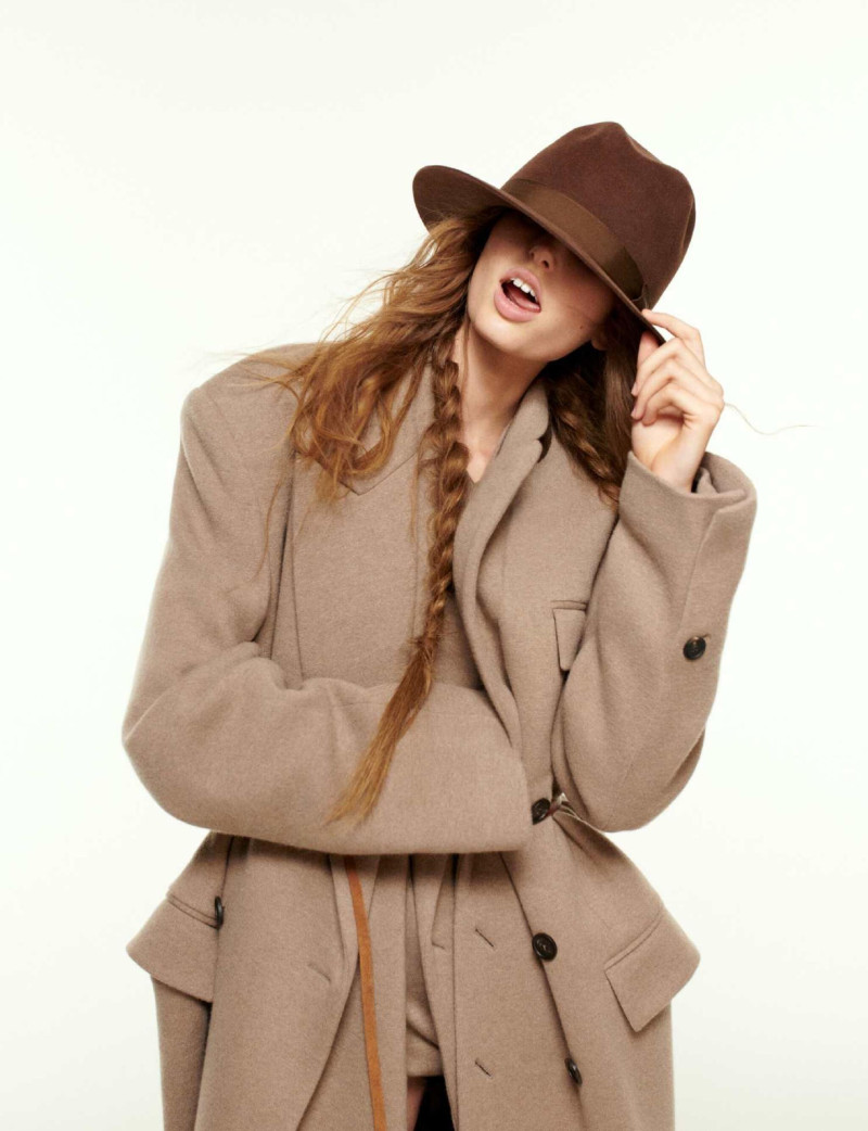 Stella Hanan featured in Stella, October 2025