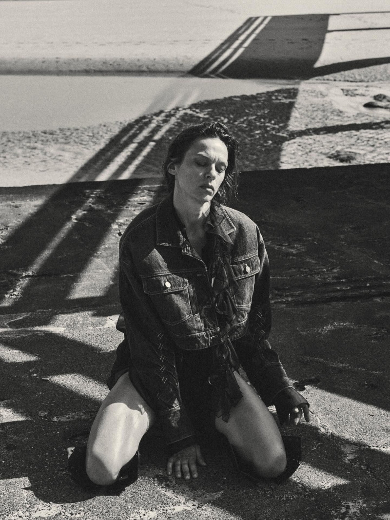 Elise Crombez featured in Black Bird, September 2025